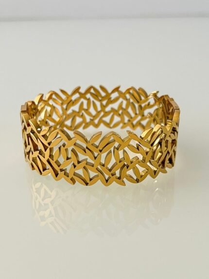 Hollow Leaves Bangle Stainless steel