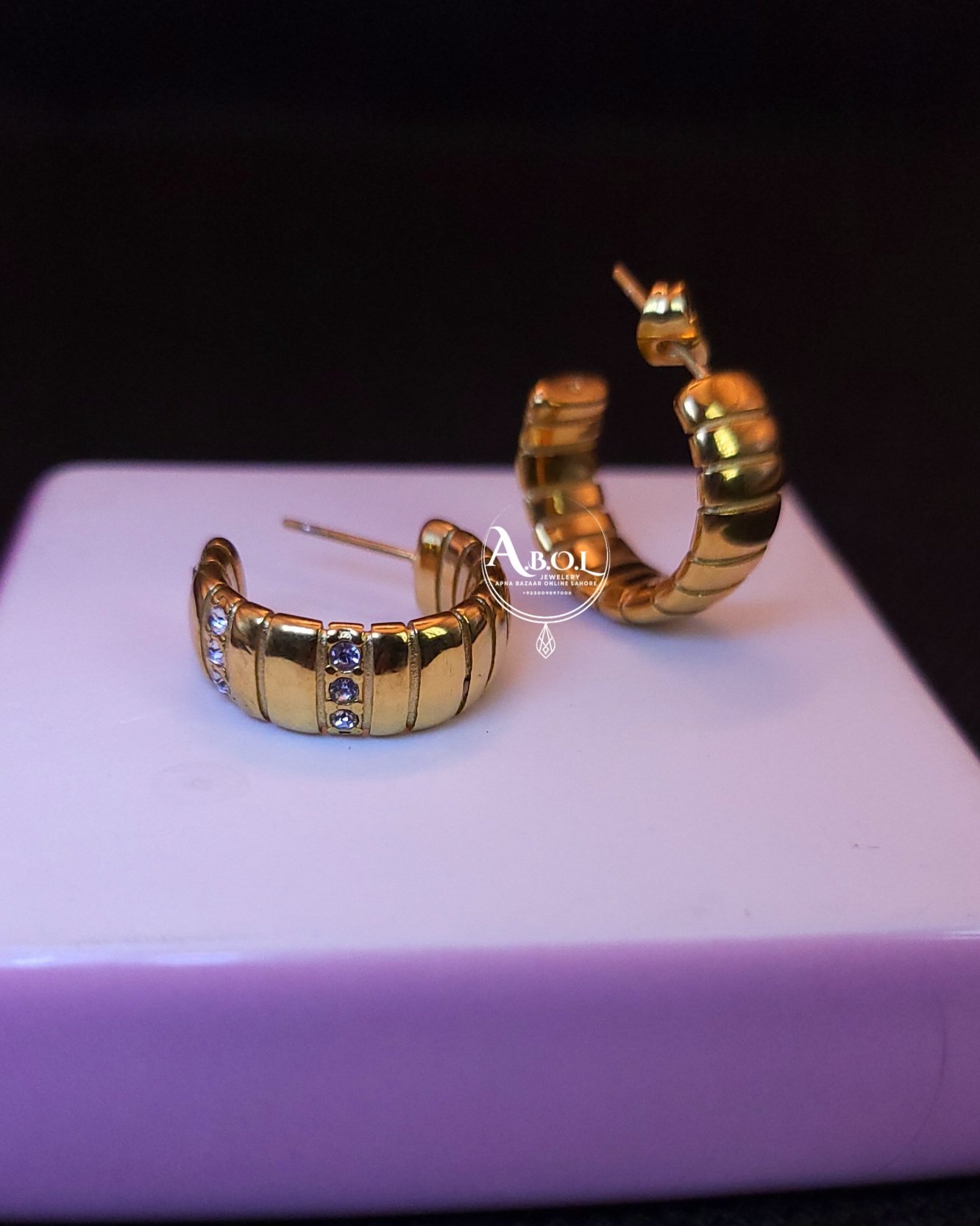 Elegant G Hoop with Stone Detailing